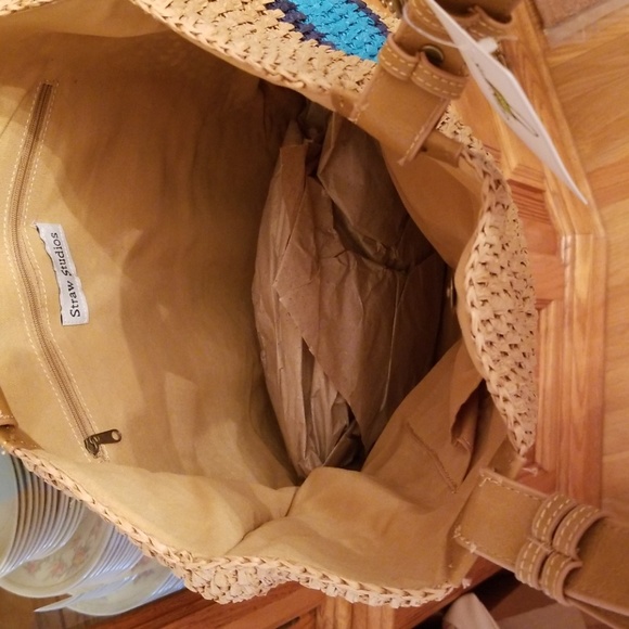 Stripe Straw Tote🌺Navy Stripe💐 - Picture 4 of 5